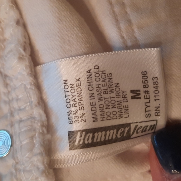 Hammer Jeans medium white distressed jean shorts - Picture 6 of 9